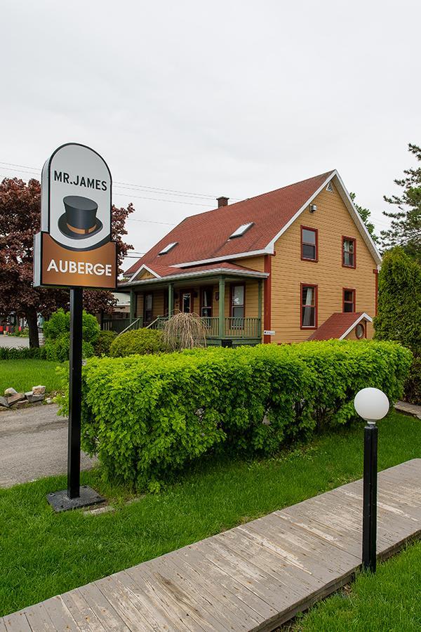 Auberge Mr James Рив'єр-дю-Лу Екстер'єр фото